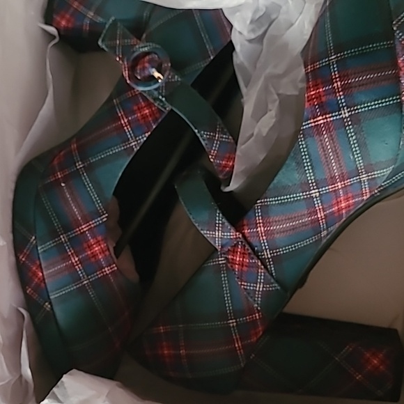 Cato | PLAID MARY JANE PLATFORM PUMPS size w12 - Picture 4 of 8